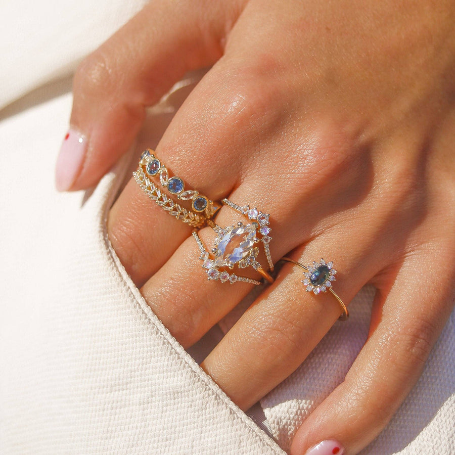 14kt Gold Sapphire & Diamond Fleurette Ring
