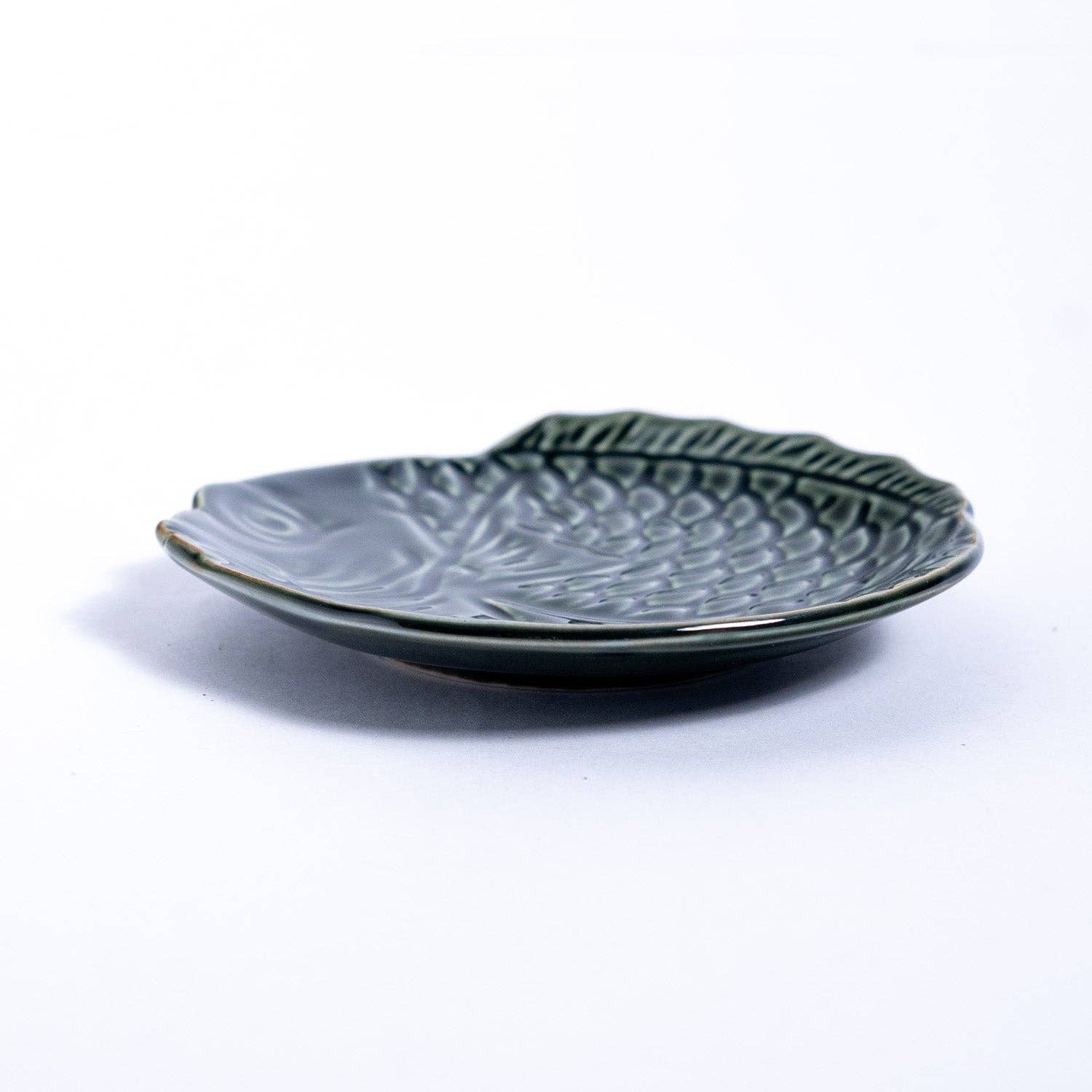 Meisen Pottery Tai Sea Bream Shaped Porcelain Plate