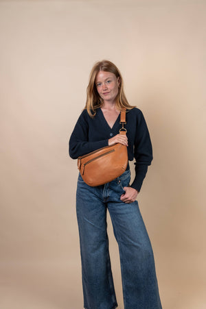 Drew Maxi Shoulder Bag