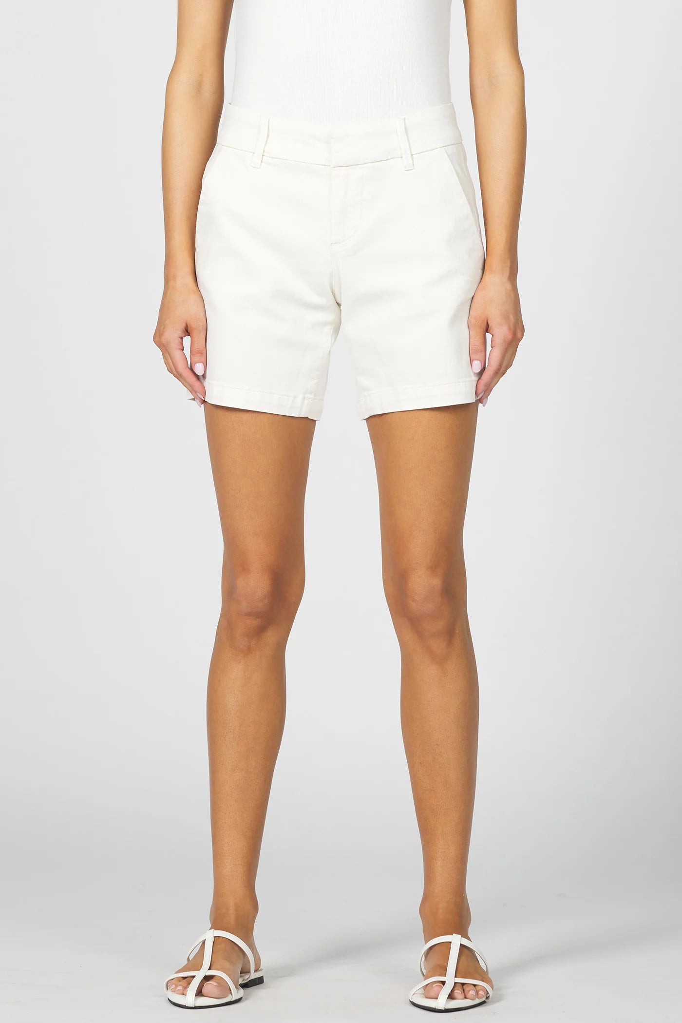 South Hampton High Rise Shorts in Ivory