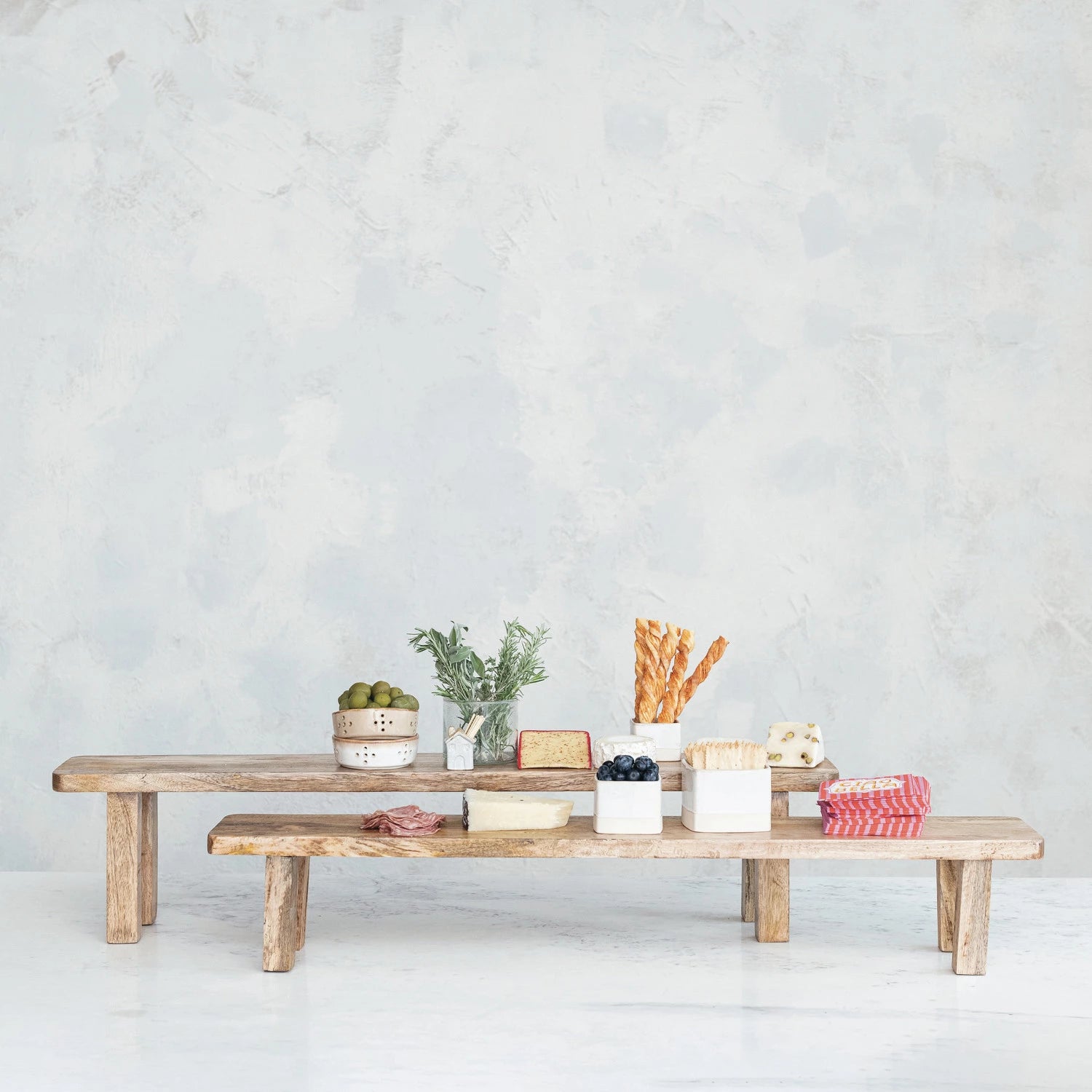 Wood Nesting Pedestal