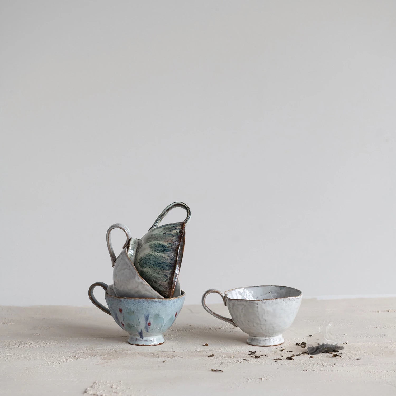 Stoneware Footed Glazed Mug