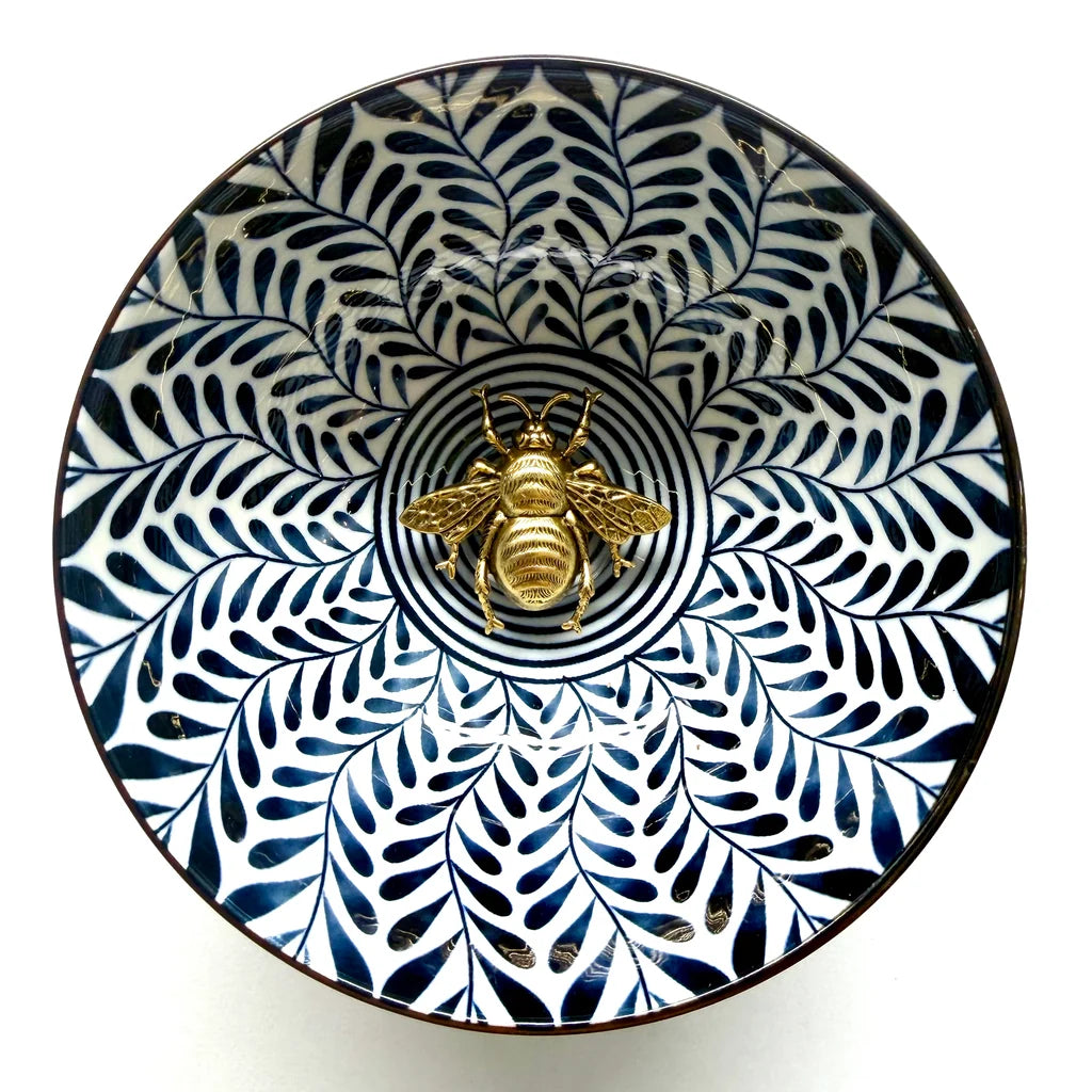 Porelain Bowl with Grande Bee