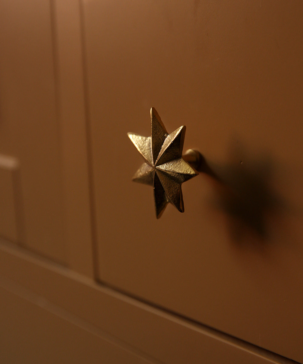 Oda Star Knob