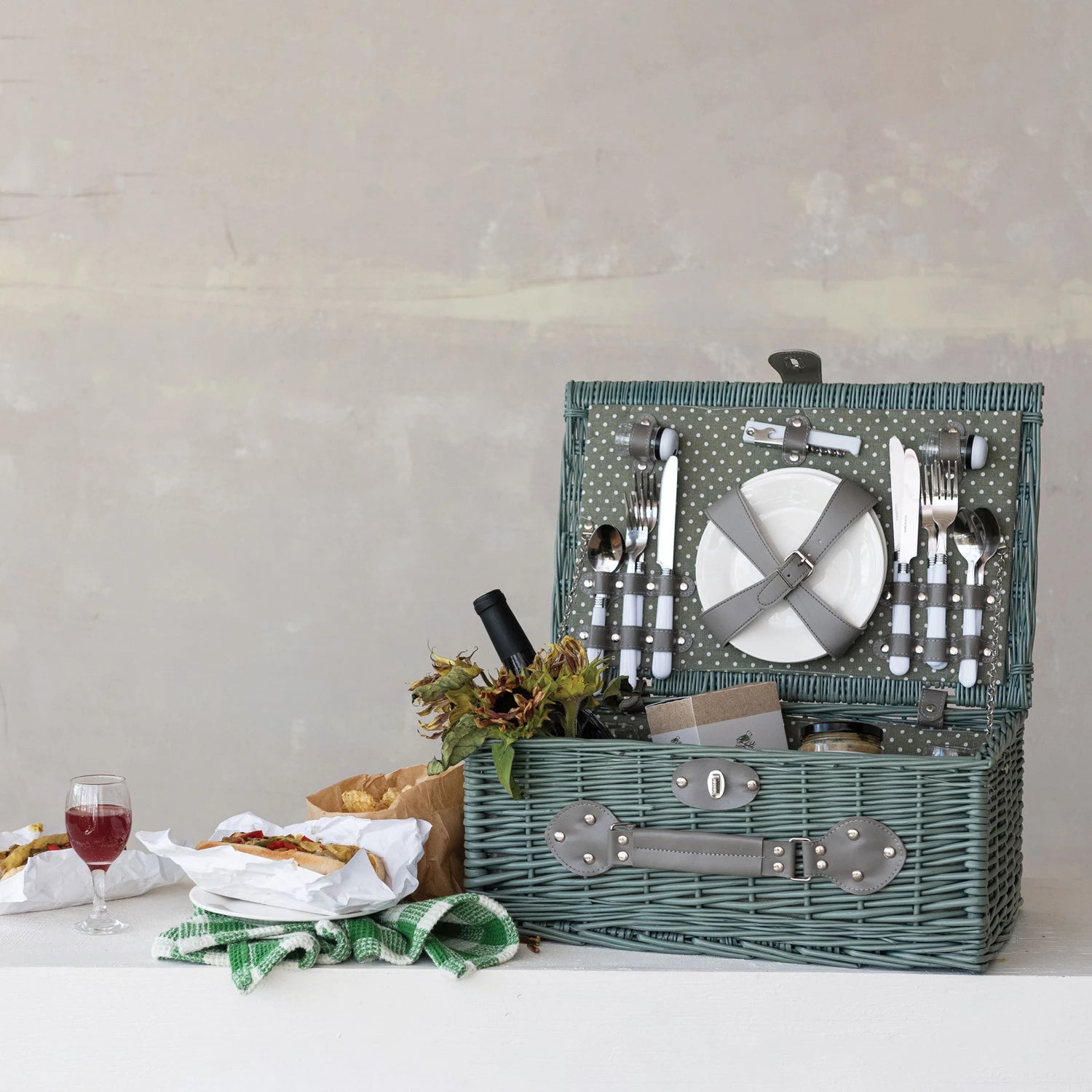 Green Picnic Basket for 4, Set of 24