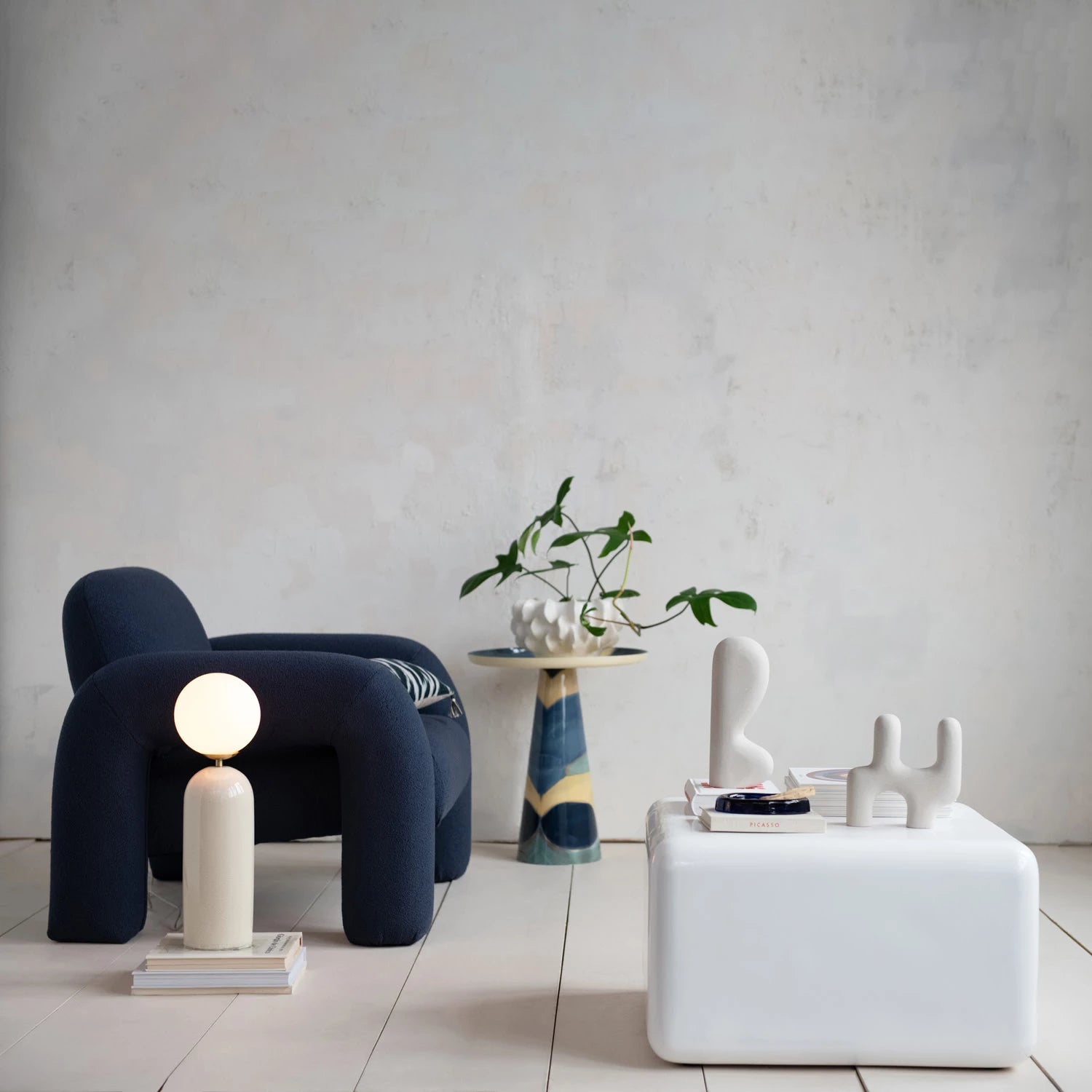 Cream Frosted Globe Table Lamp