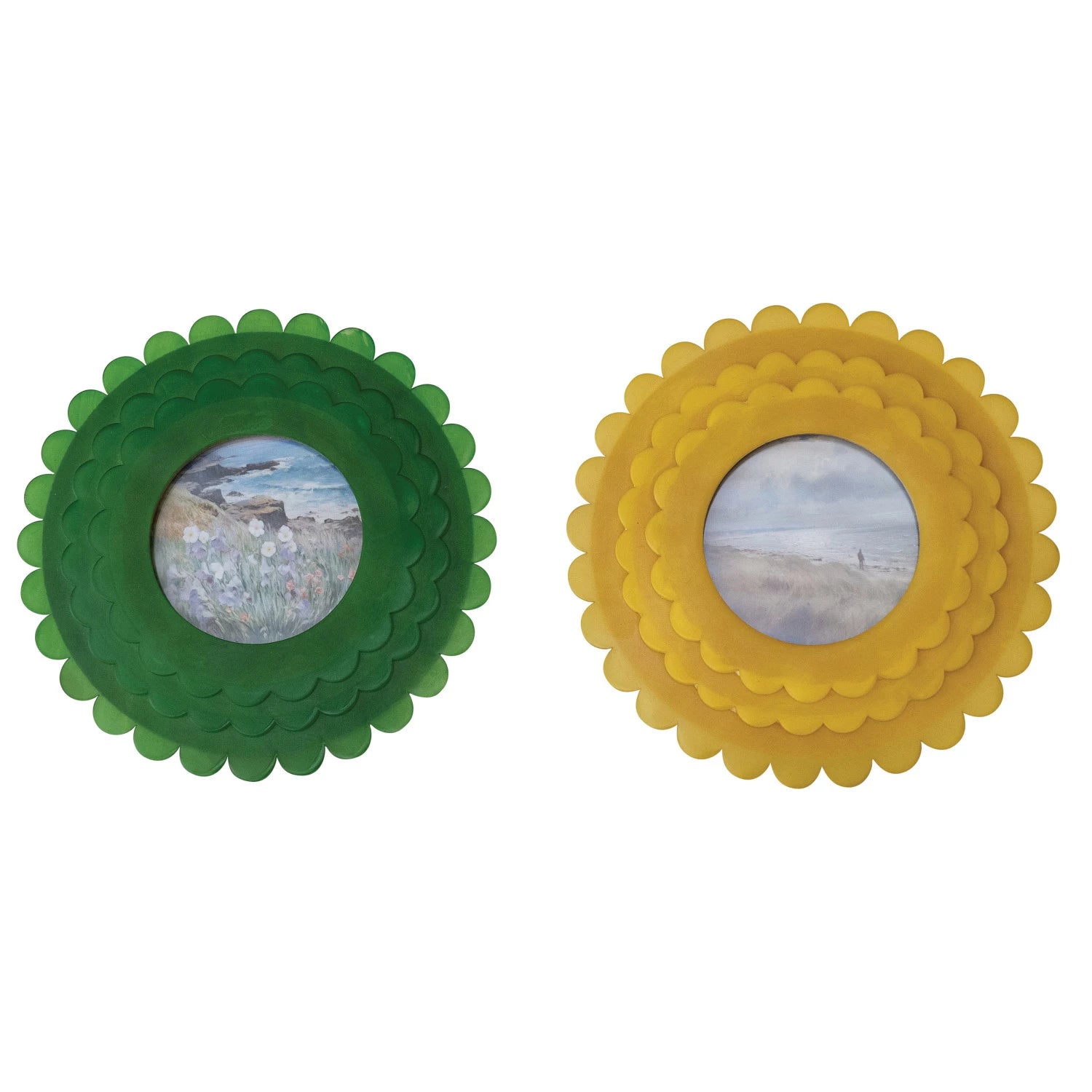 Round Resin Scalloped Frame