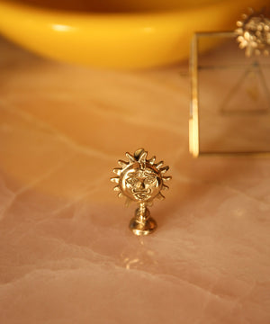 Sunny Saavi Card Holder