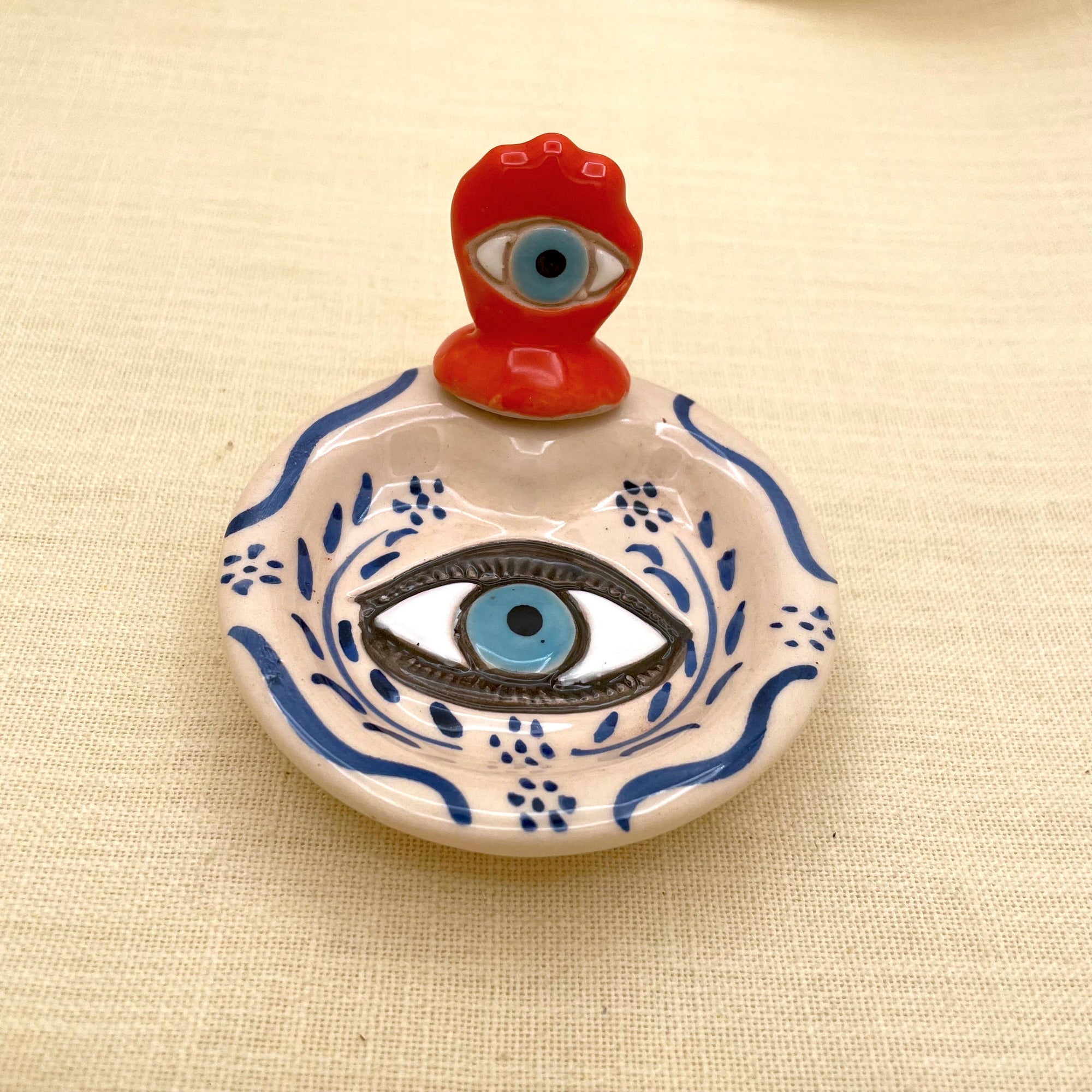 Hand Eye Bowl