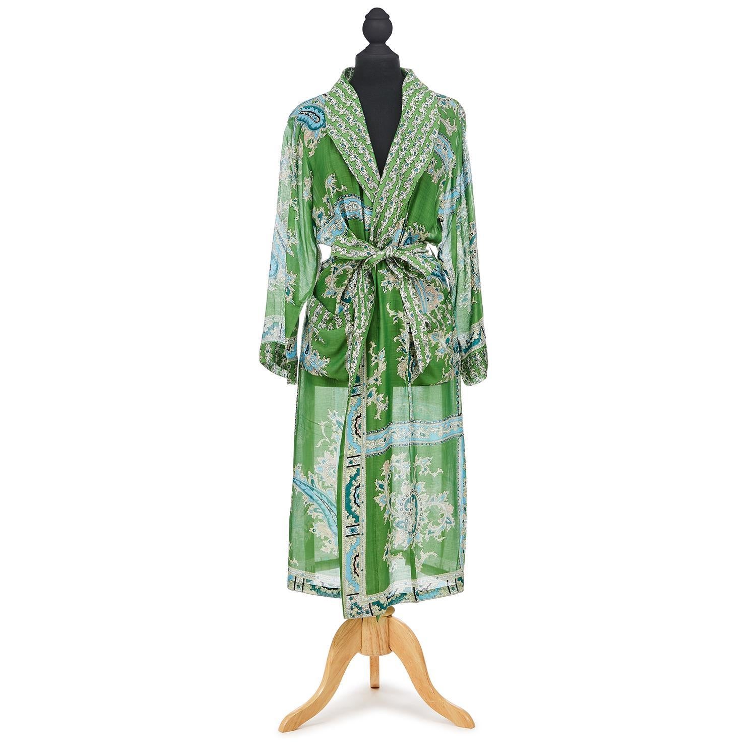 Handkerchief Green Robe