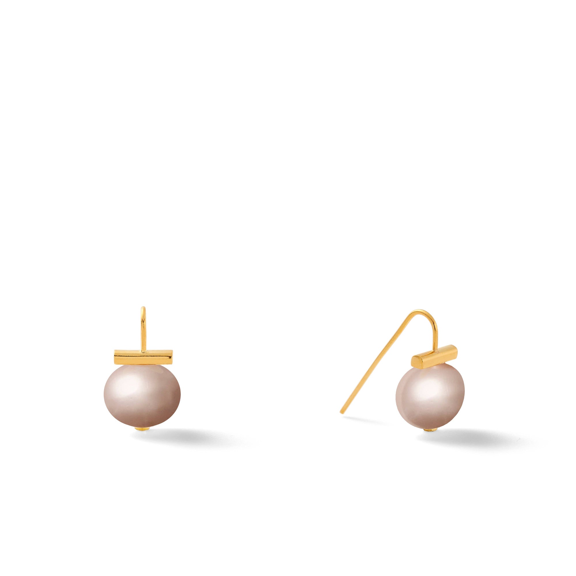 Petite + Sweet Pebble Pearl Earrings
