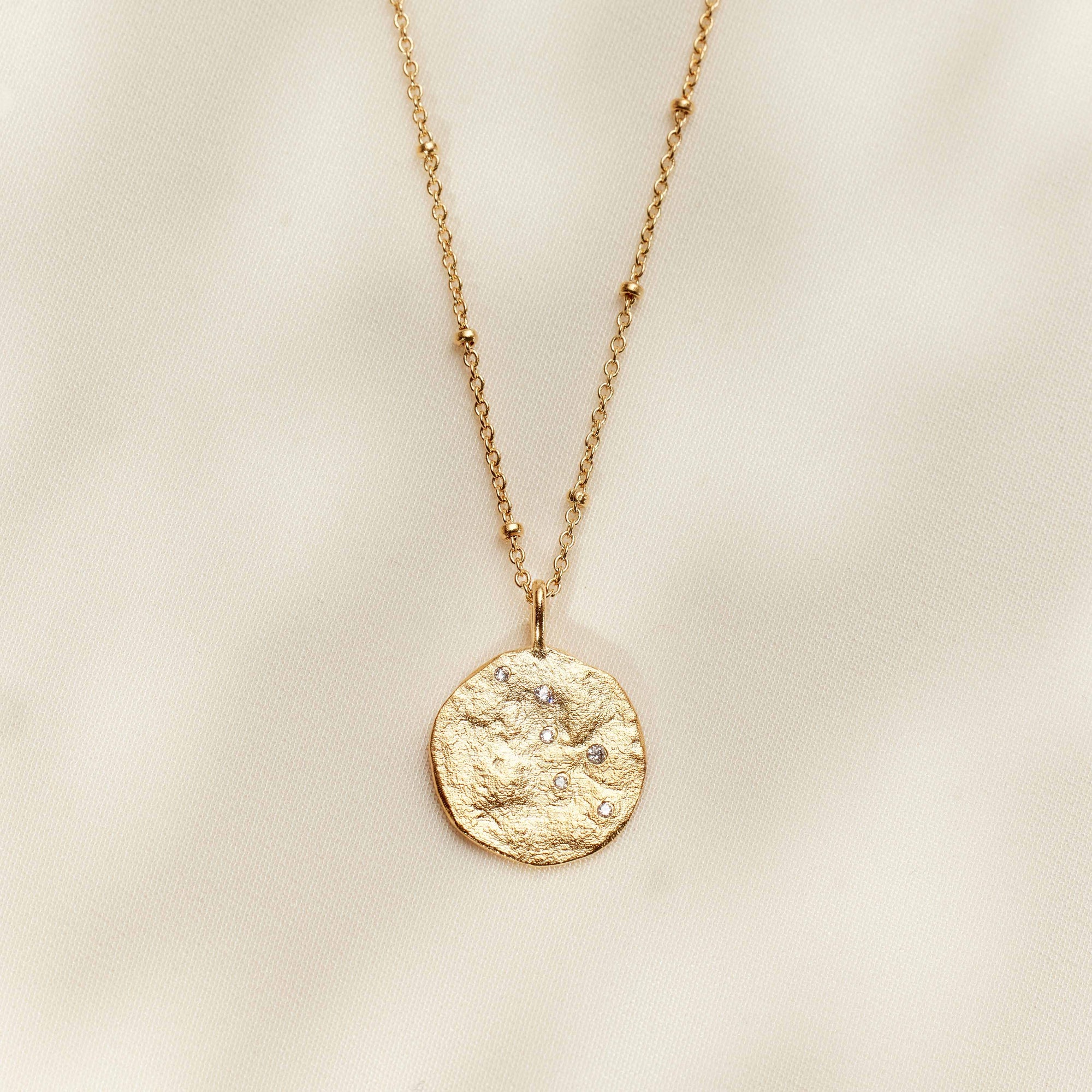 Lumoria Necklace
