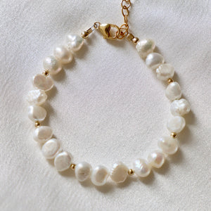 Kailani Pearl Bracelet