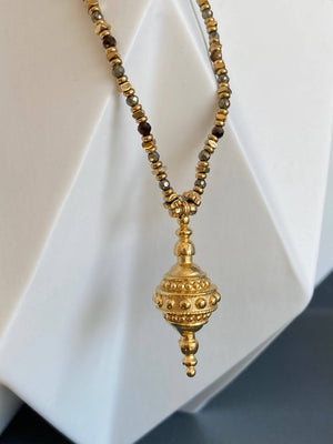 Pendulum Necklace