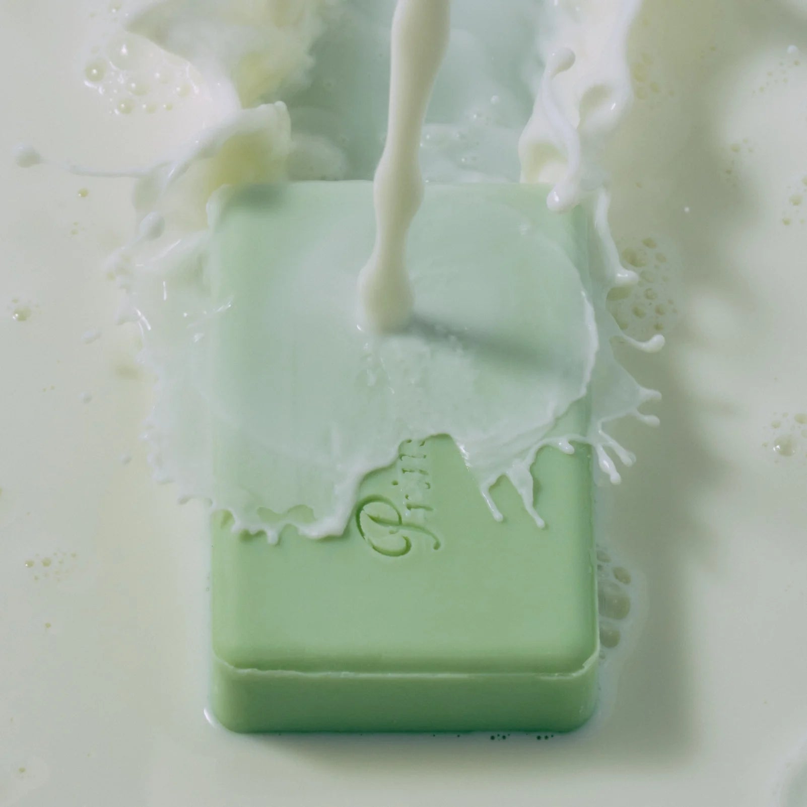 Prinsesstarta Milk Bar Soap