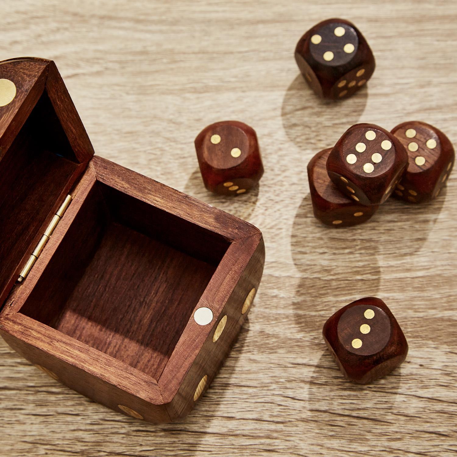 Wooden Dice Box