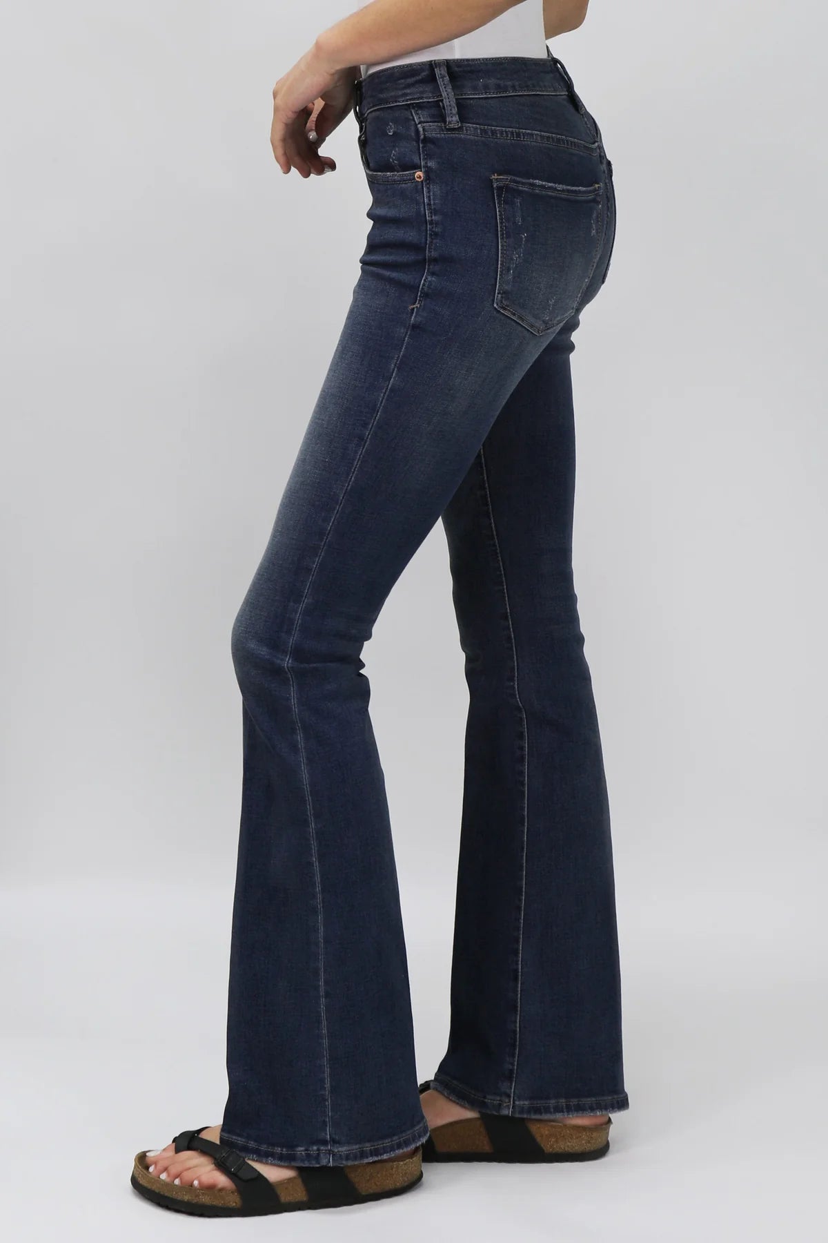 Jaxtyn Jeans in Millbridge
