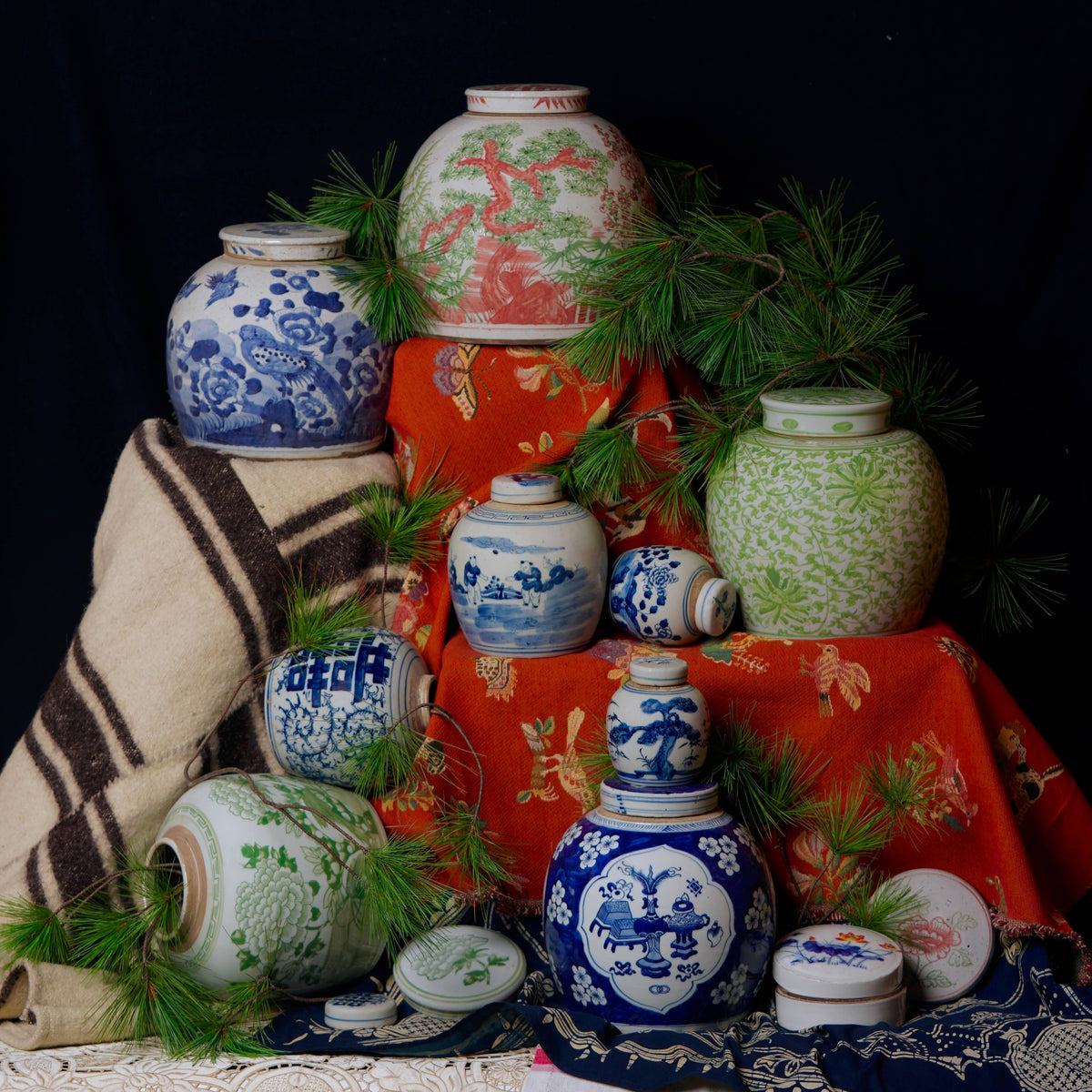 Blue &amp; White Porcelain Bird &amp; Flower Storage Jar