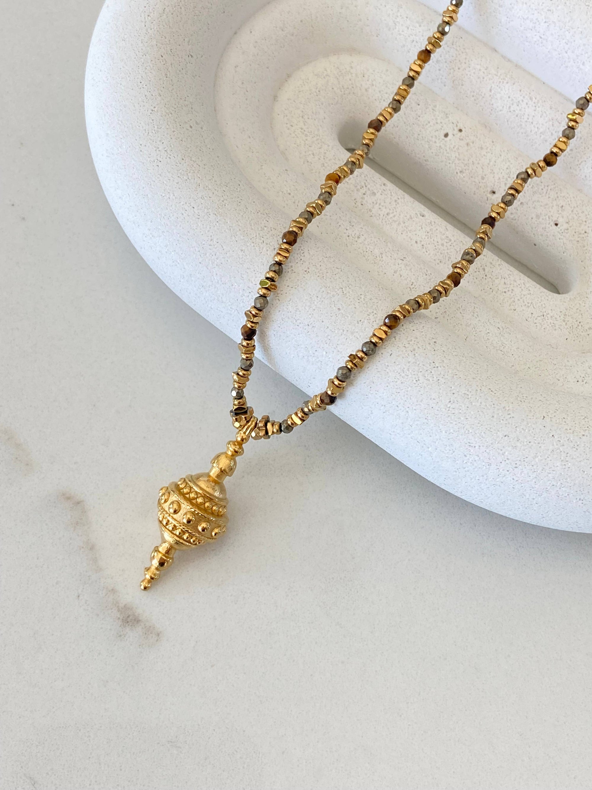 Pendulum Necklace