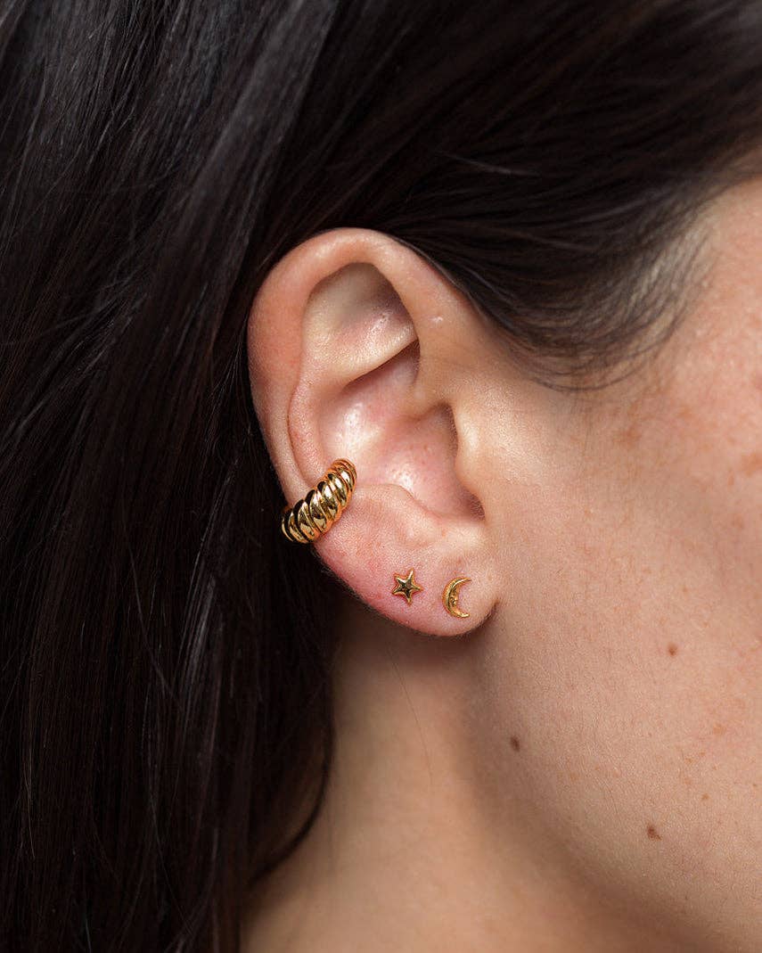 Libbie Puffy Star Gold Studs