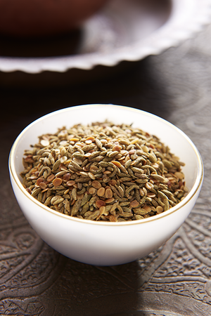 Chikka Chikka Cardamom Snack Tin