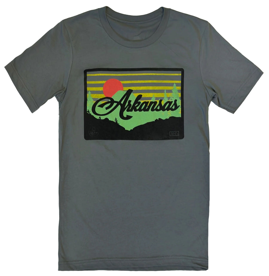 Retro Pinnacle Tee Gray