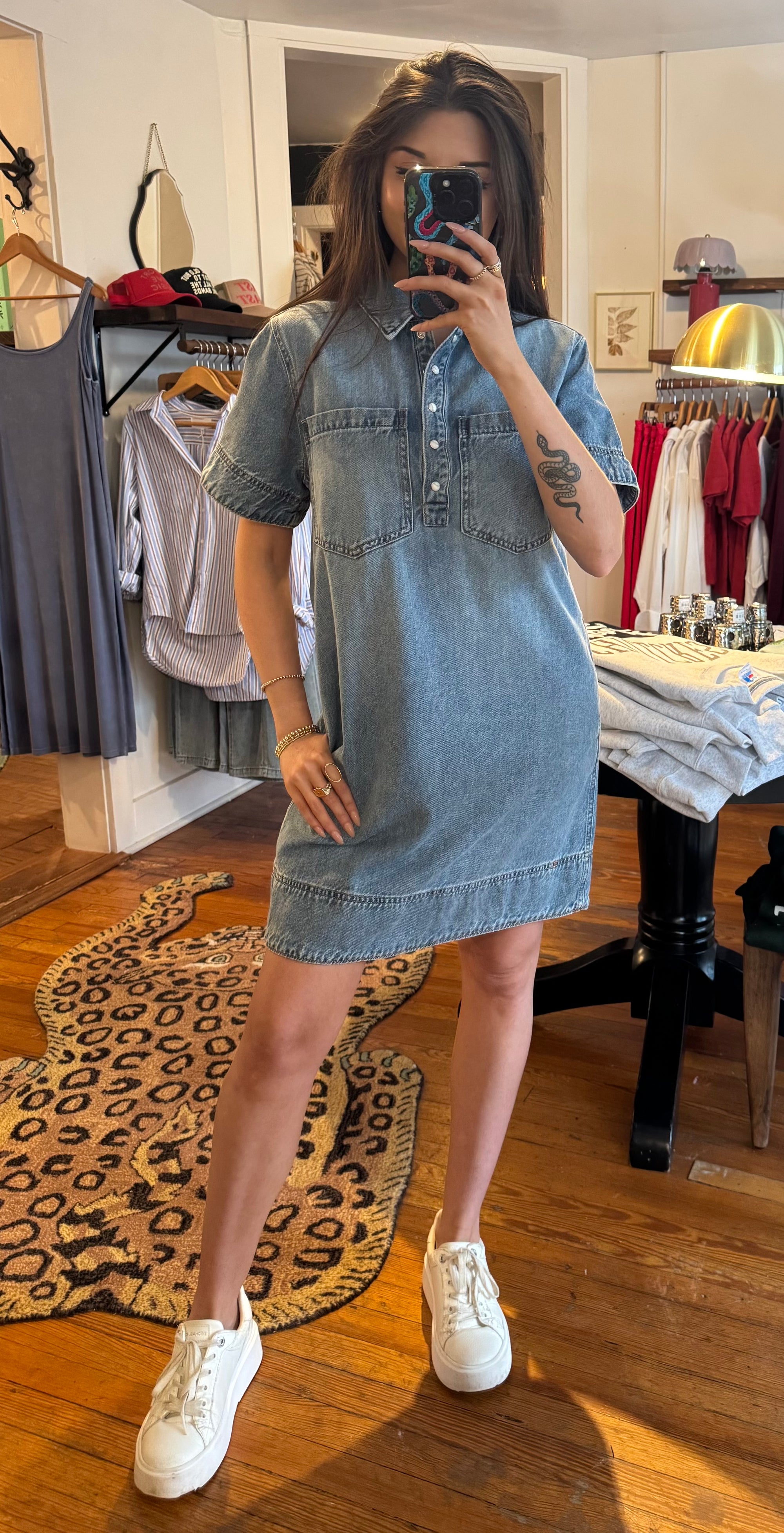Faded Lupita Short Sleeve Henley Dress
