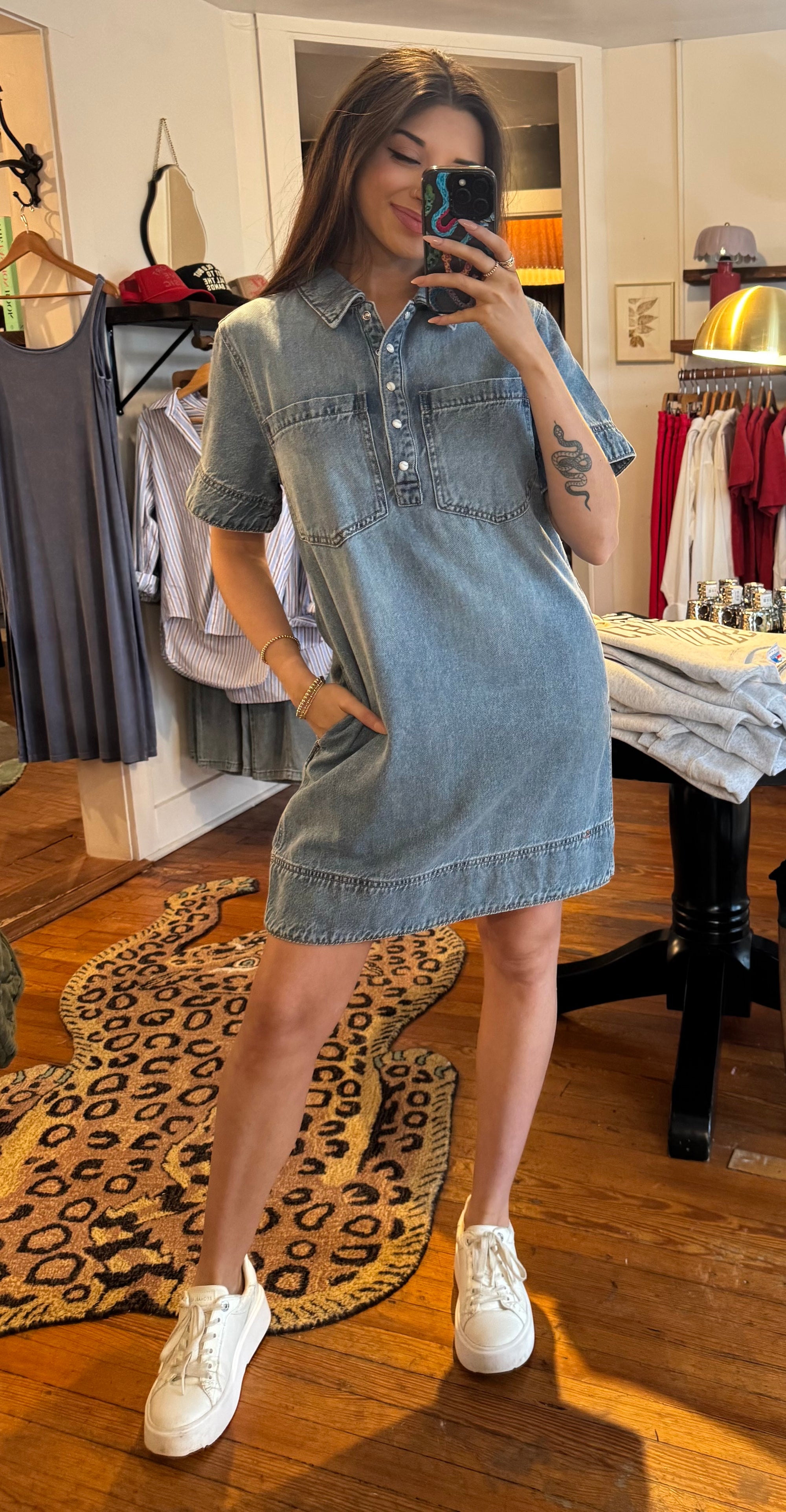 Faded Lupita Short Sleeve Henley Dress