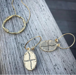 Bazile Black Hoops