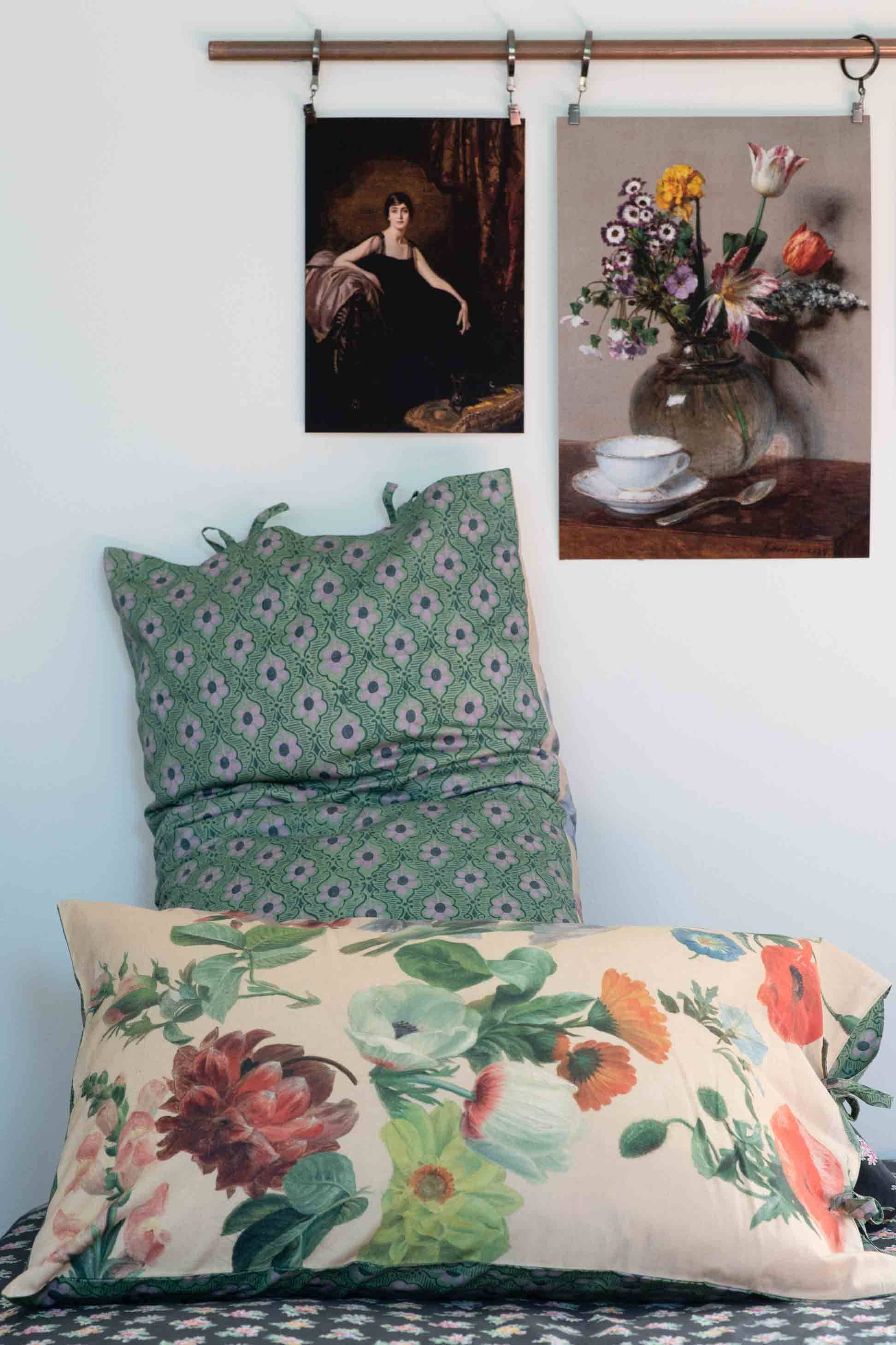 Summer Flowers Pillowcase Set