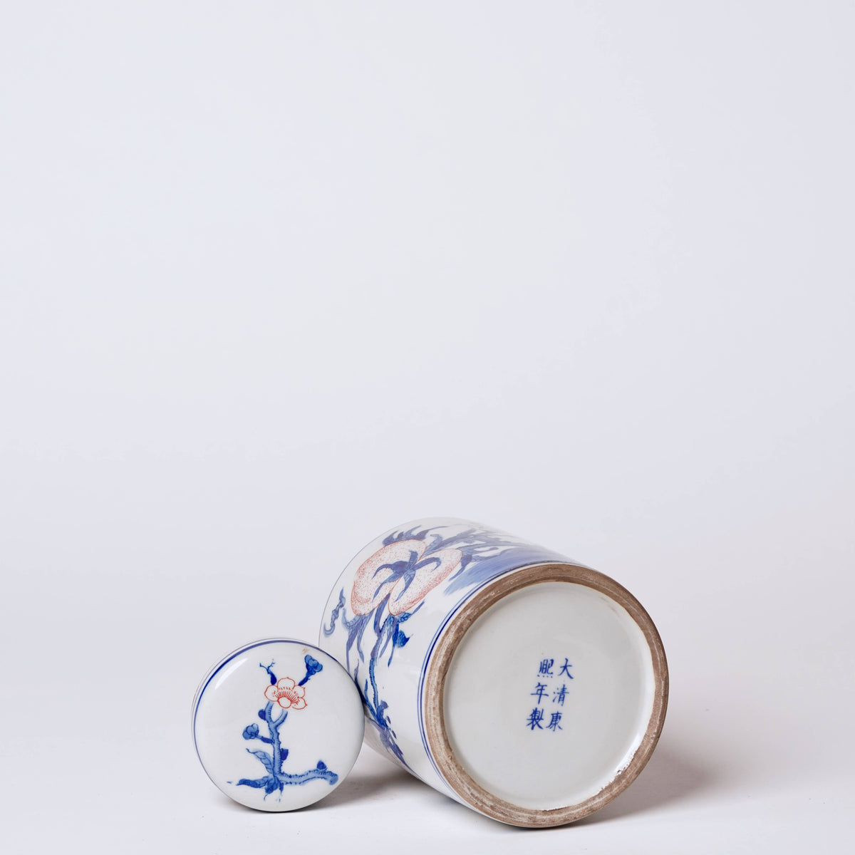 Red and Blue Porcelain Immortal Peach Cylinder Caddy