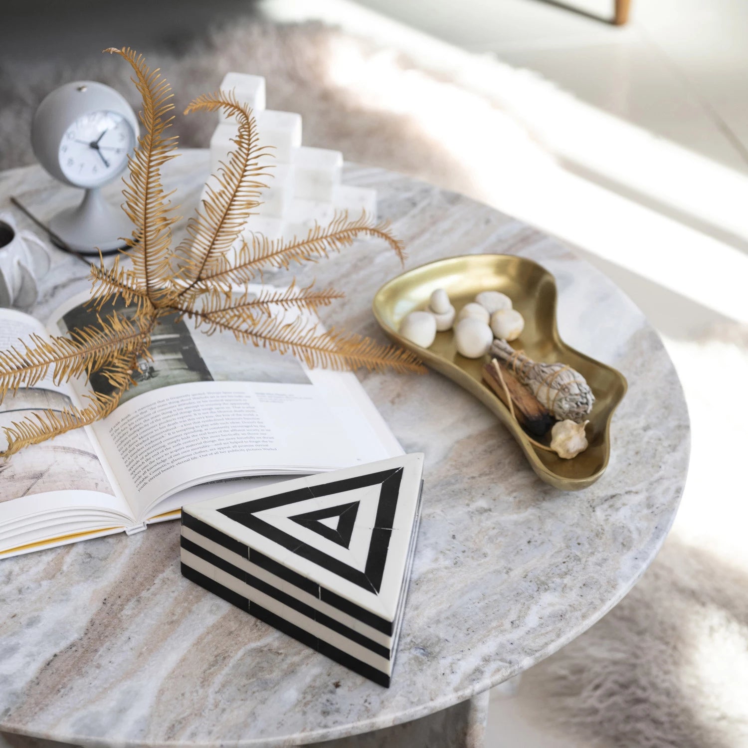 Gold Organic Shaped Tray