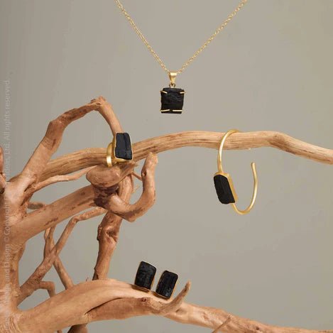 Arang Necklace - Box Turtle