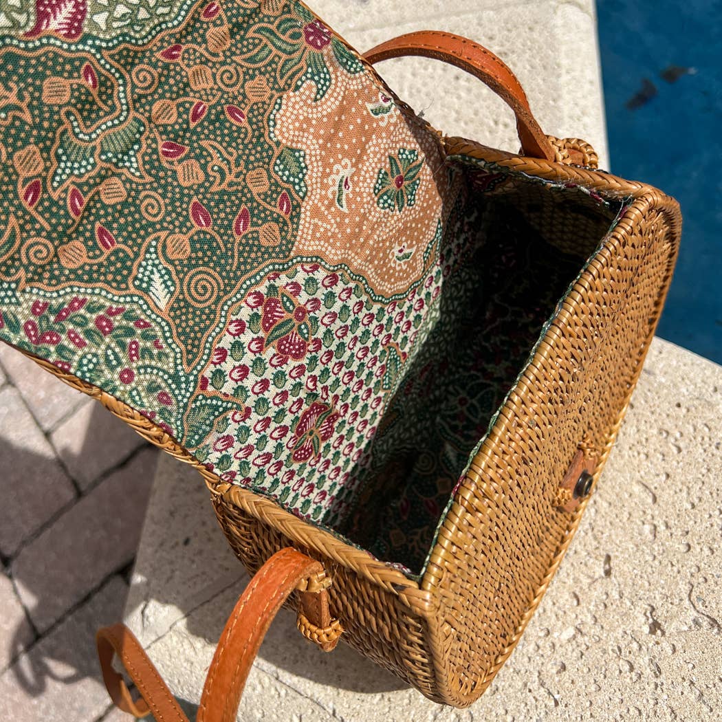 Ata Vine Saddle Bag Crossbody Bag - Box Turtle