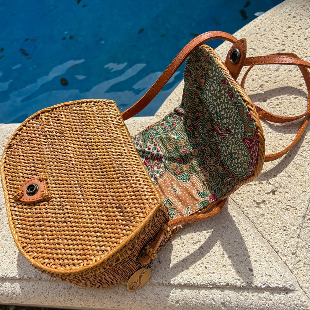 Ata Vine Saddle Bag Crossbody Bag - Box Turtle