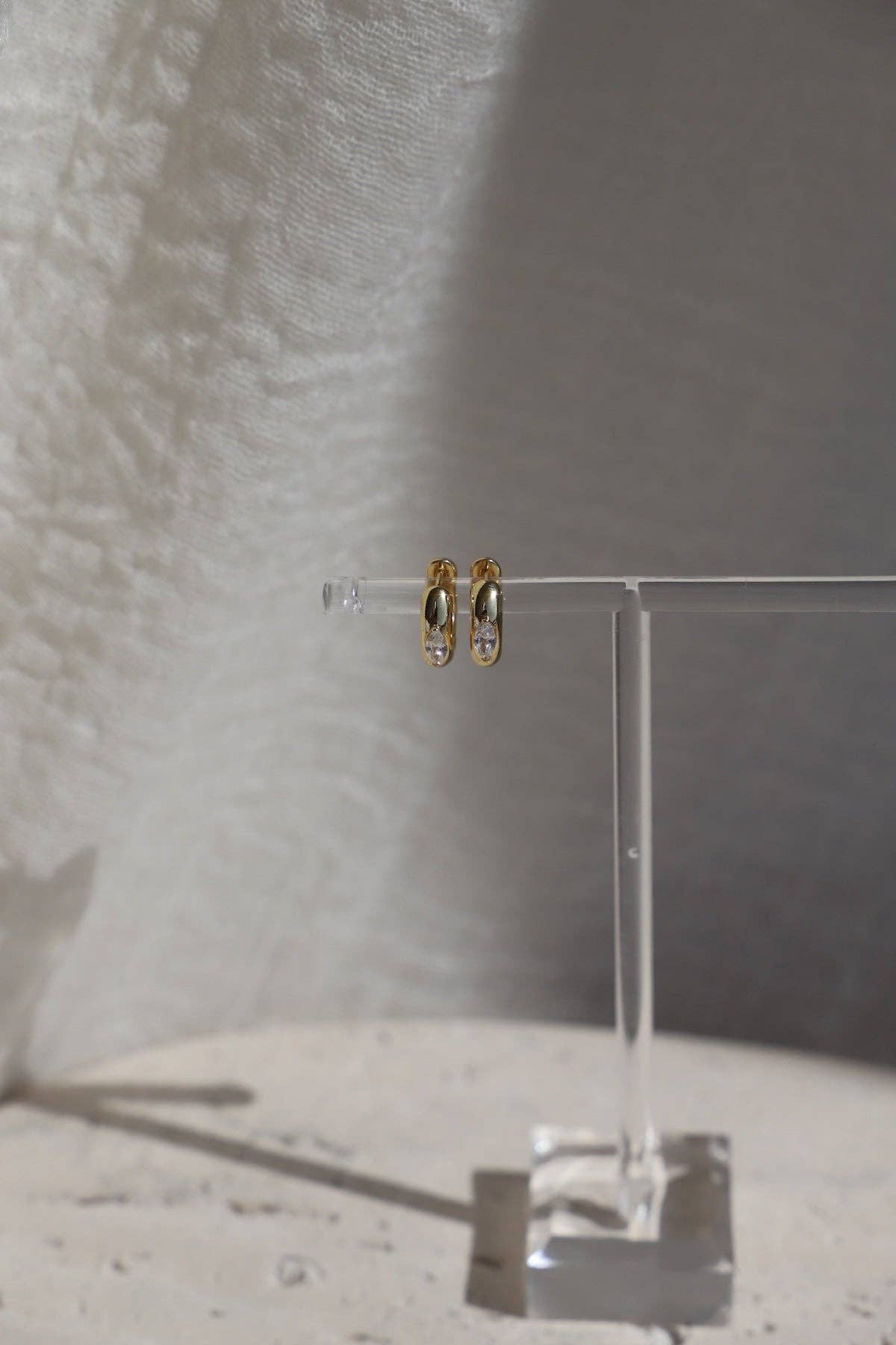 Aurum Hoops - Box Turtle