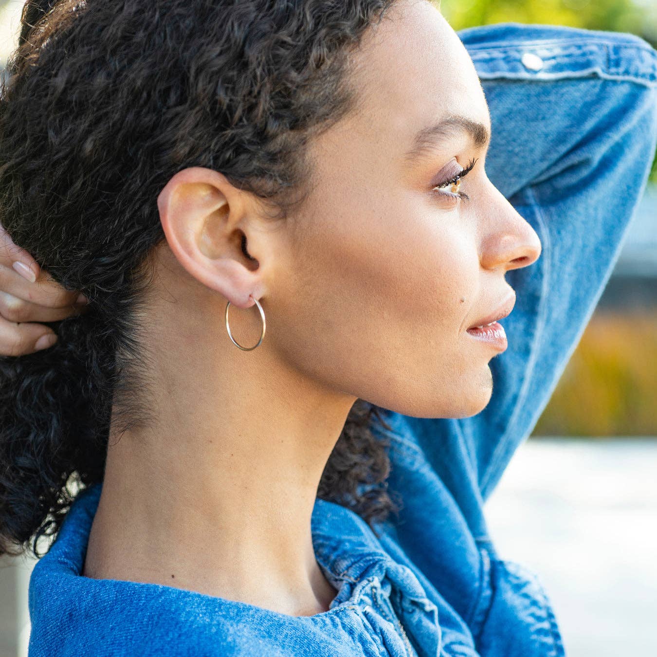 Featherweight Hoop Earrings