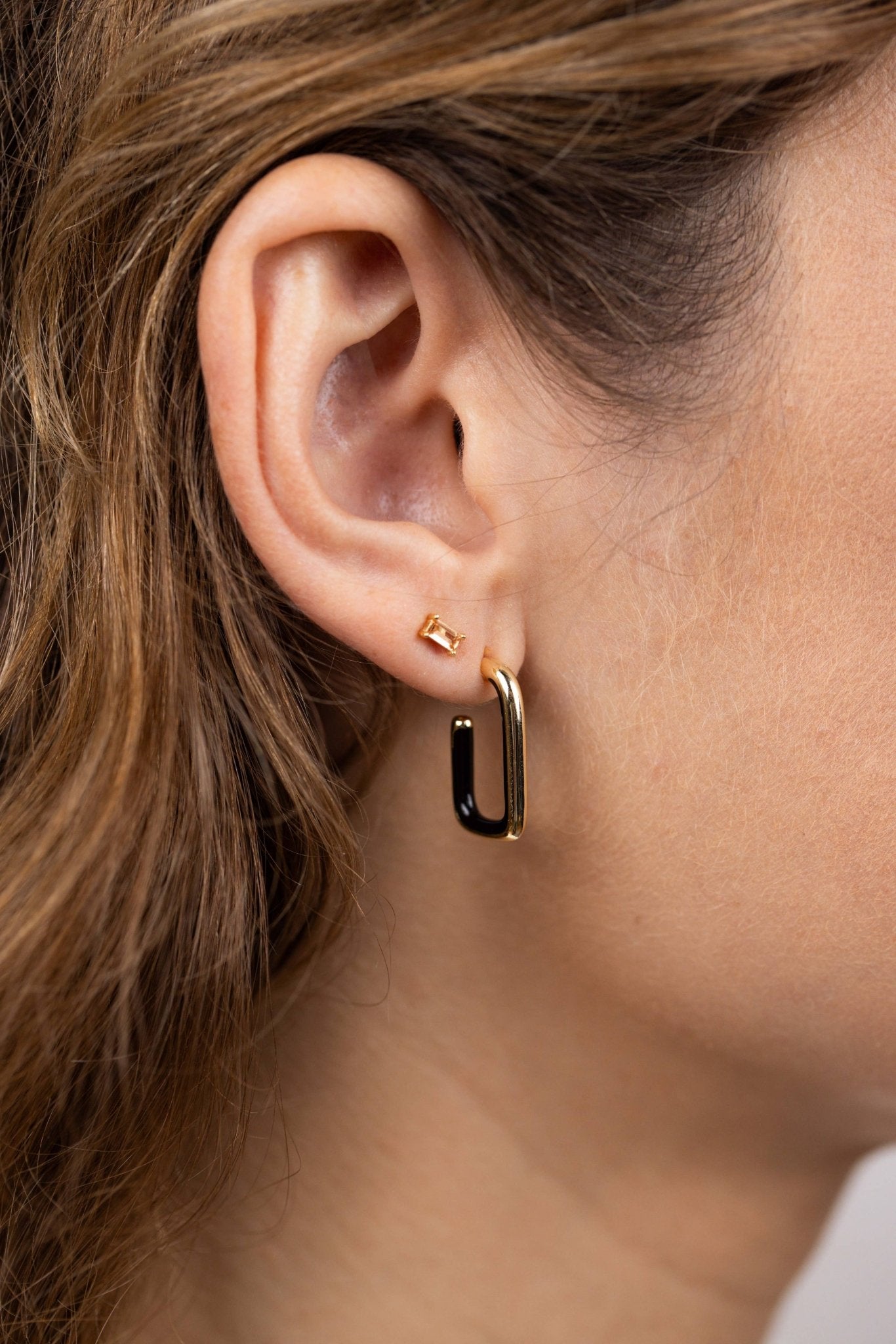 Baguette - Champagne - Gold Earrings - Box Turtle