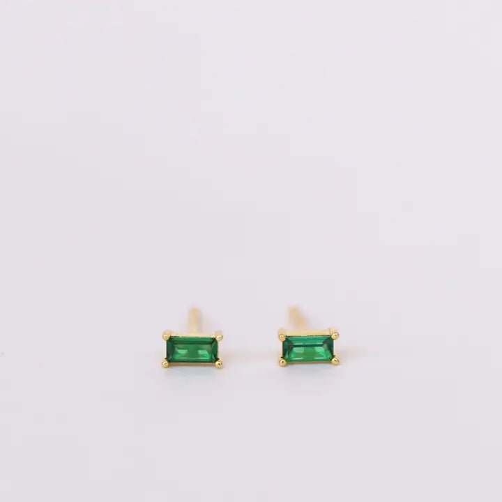 Baguette - Emerald - Gold Earrings - Box Turtle
