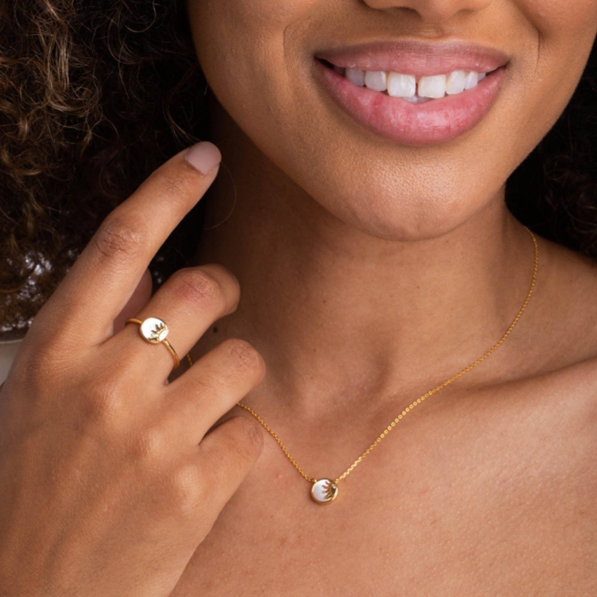 Mother of Pearl Sunshine Pendant Necklace