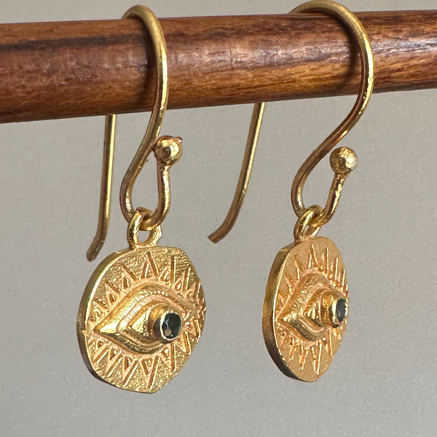 Green Eyes Earrings