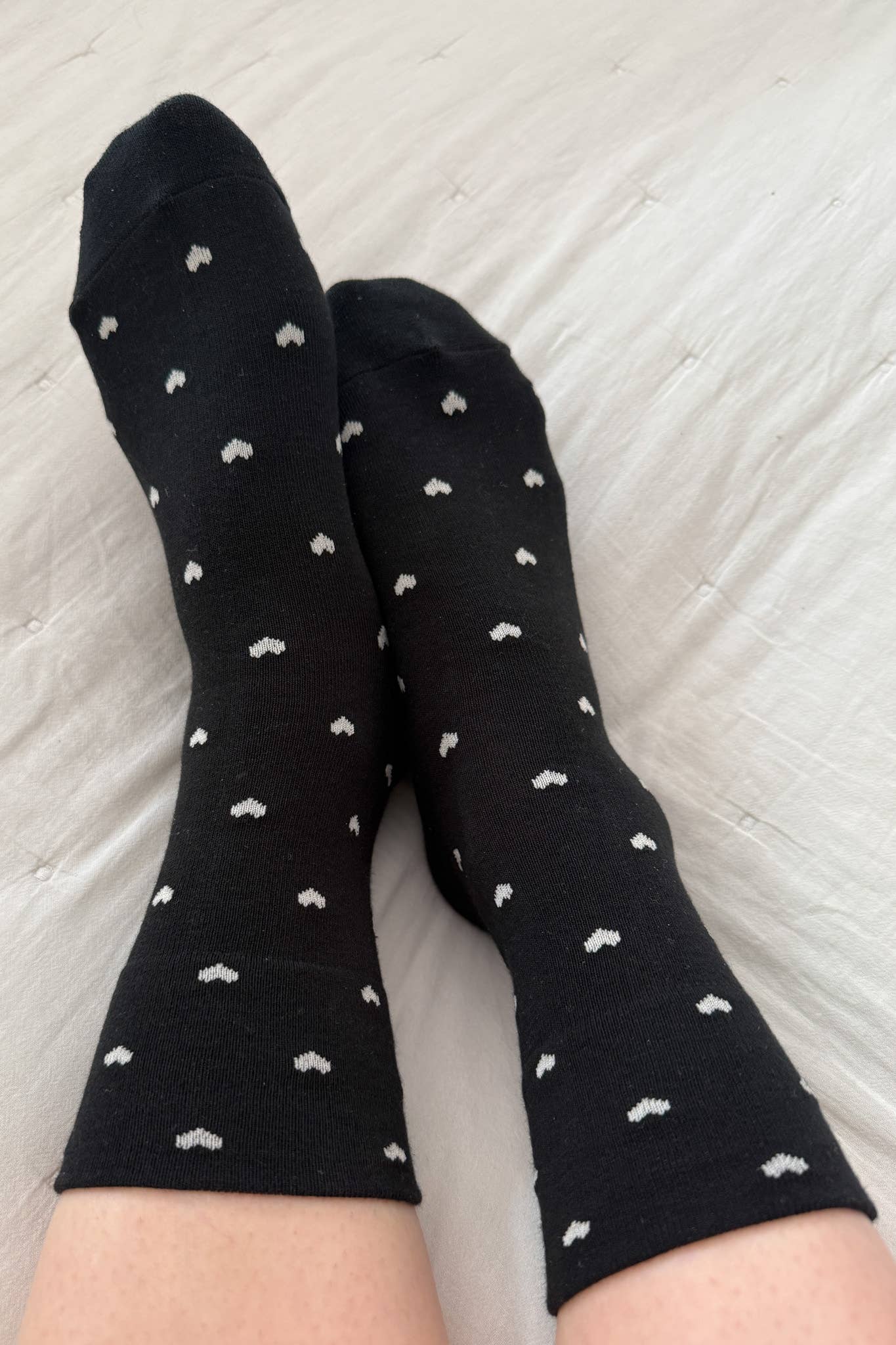 Black & Cream Heart Sneaker Socks - Box Turtle