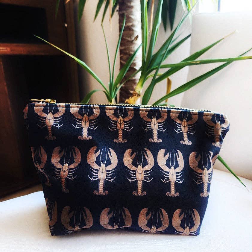 Black & Gold Lobster Velvet Traveller - Box Turtle