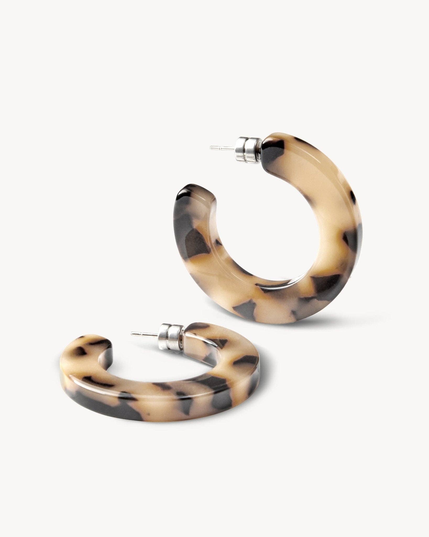 Blonde Tortoise Kate Hoops - Box Turtle