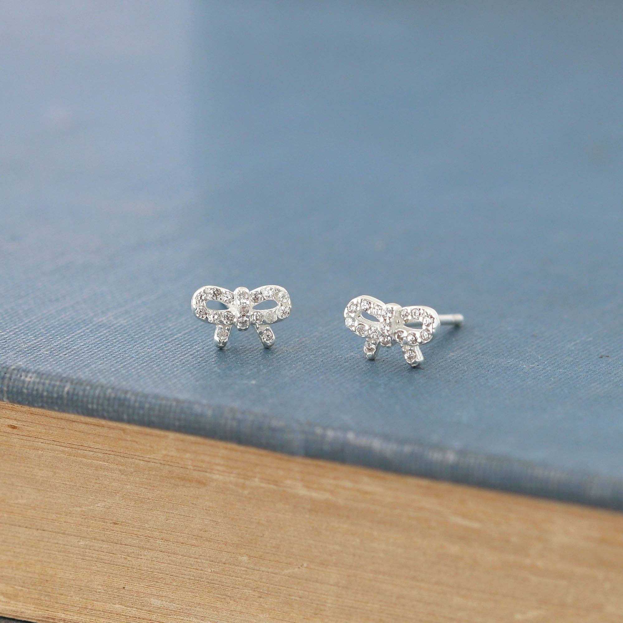 Bow with Crystals Stud Earrings - Box Turtle