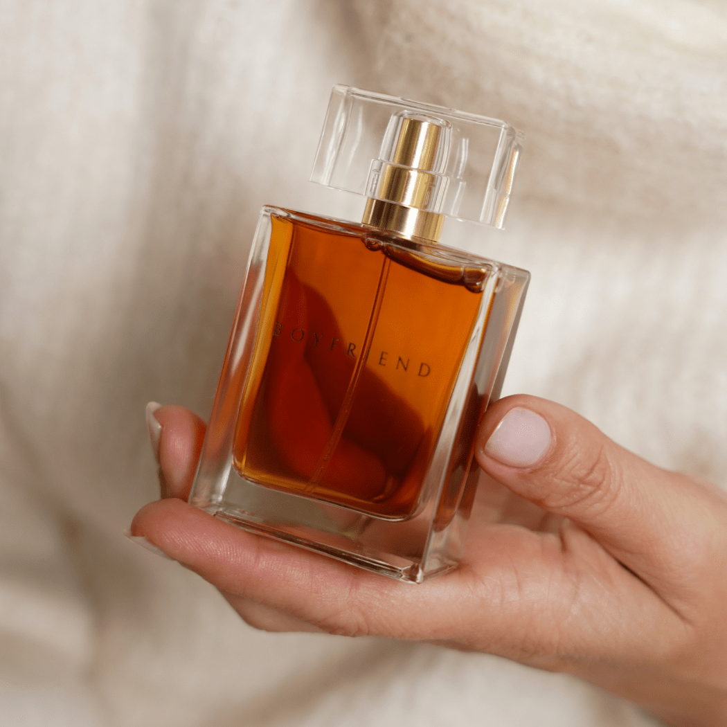 Boyfriend Original Eau de Parfum Spray - Box Turtle
