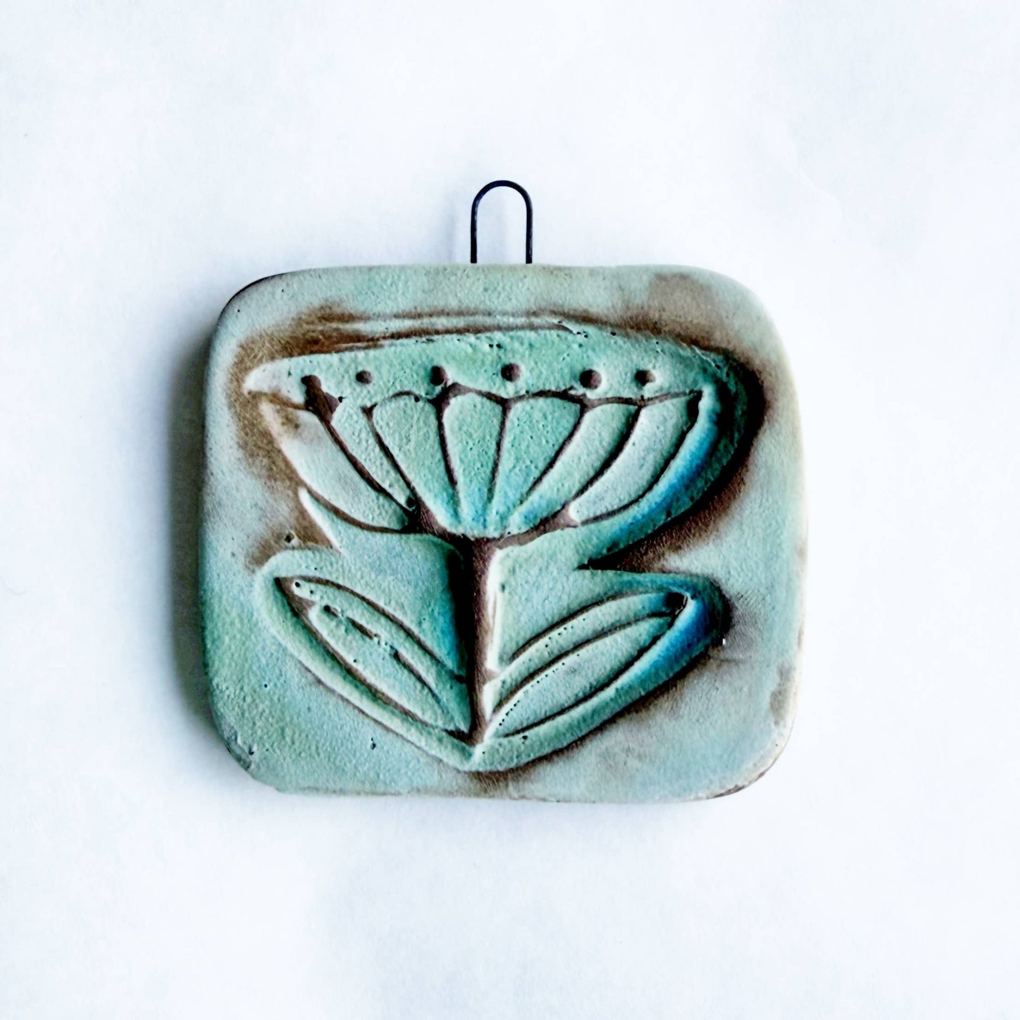 Buttercup Wall Tile - Box Turtle
