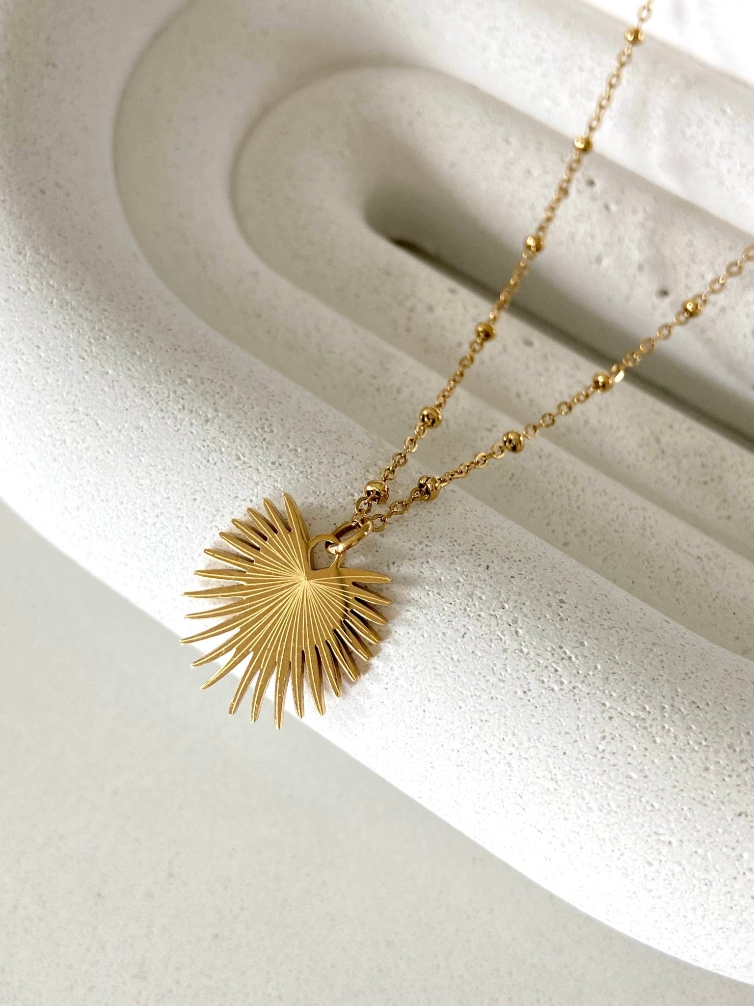 Cacti Necklace - Box Turtle