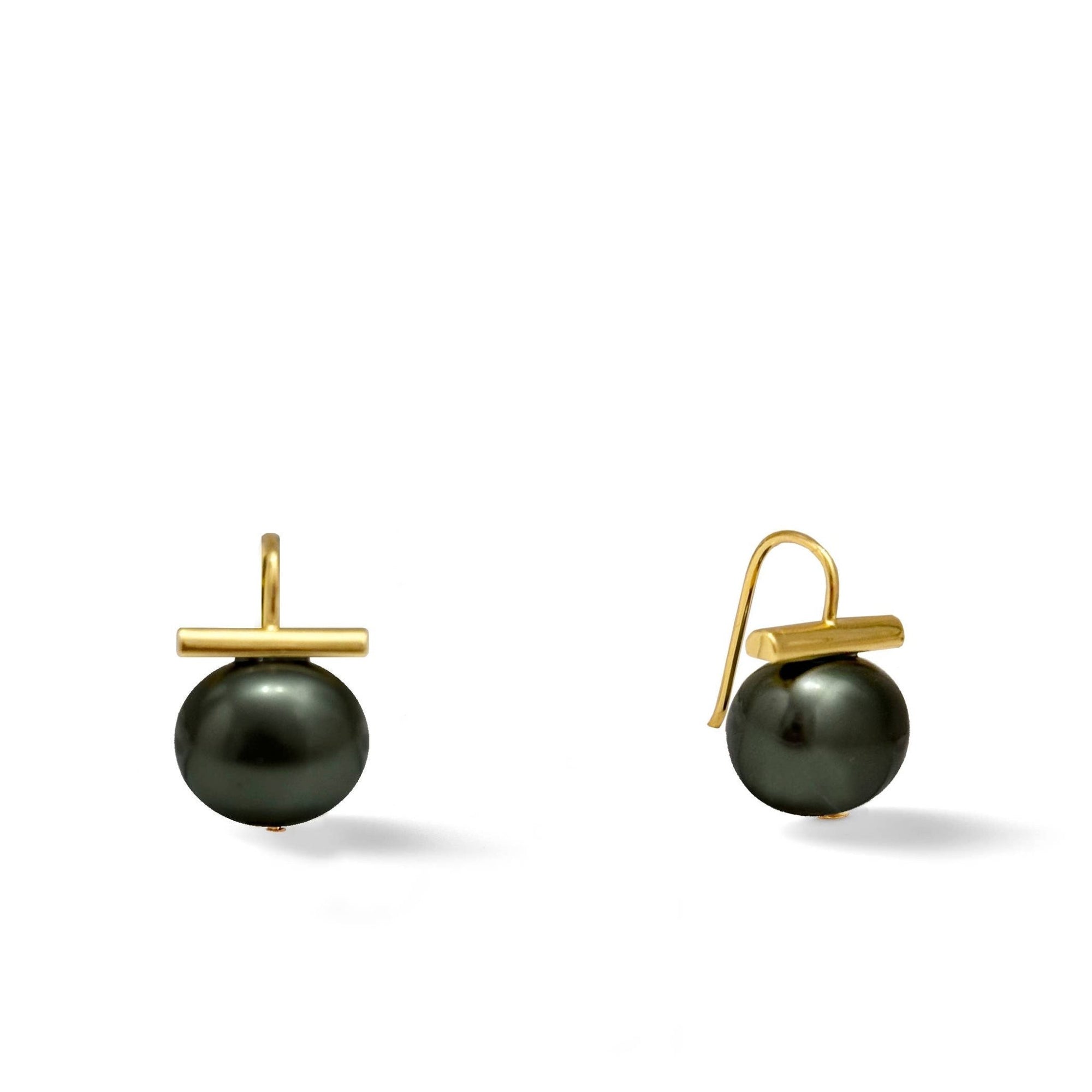 Caviar Classic Pebble Pearl Earrings - Box Turtle