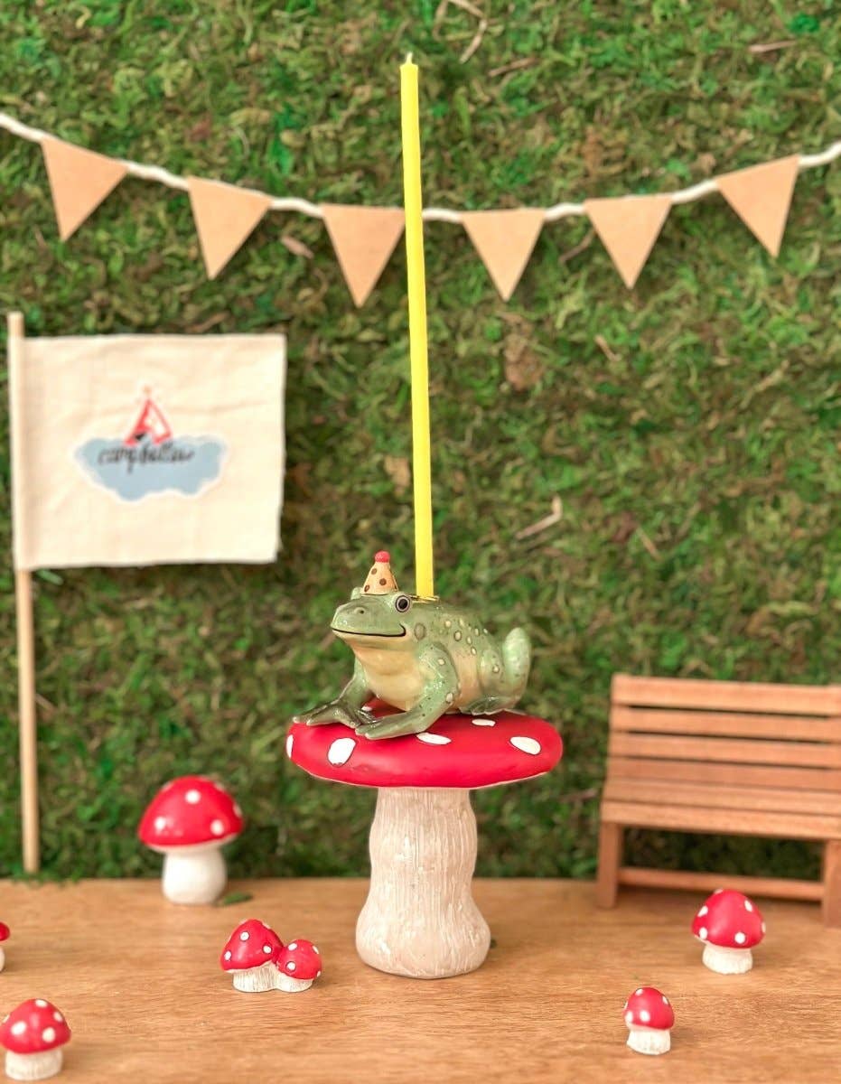 Charming Frog Cake Topper - Box Turtle